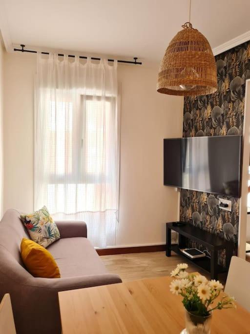 La Casita Verde. Metro Cerca Del Casco Viejo Bilbao Kültér fotó
