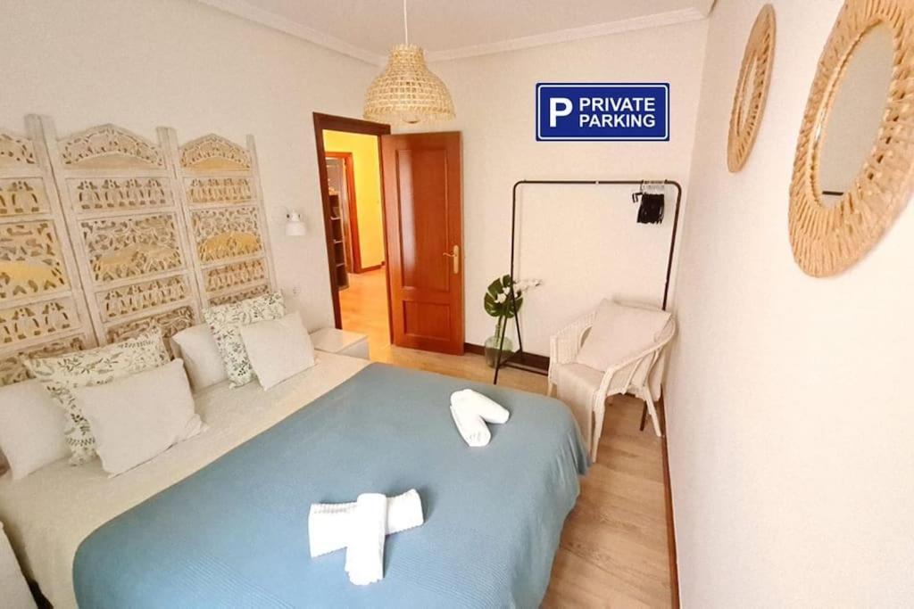 La Casita Verde. Metro Cerca Del Casco Viejo Bilbao Kültér fotó
